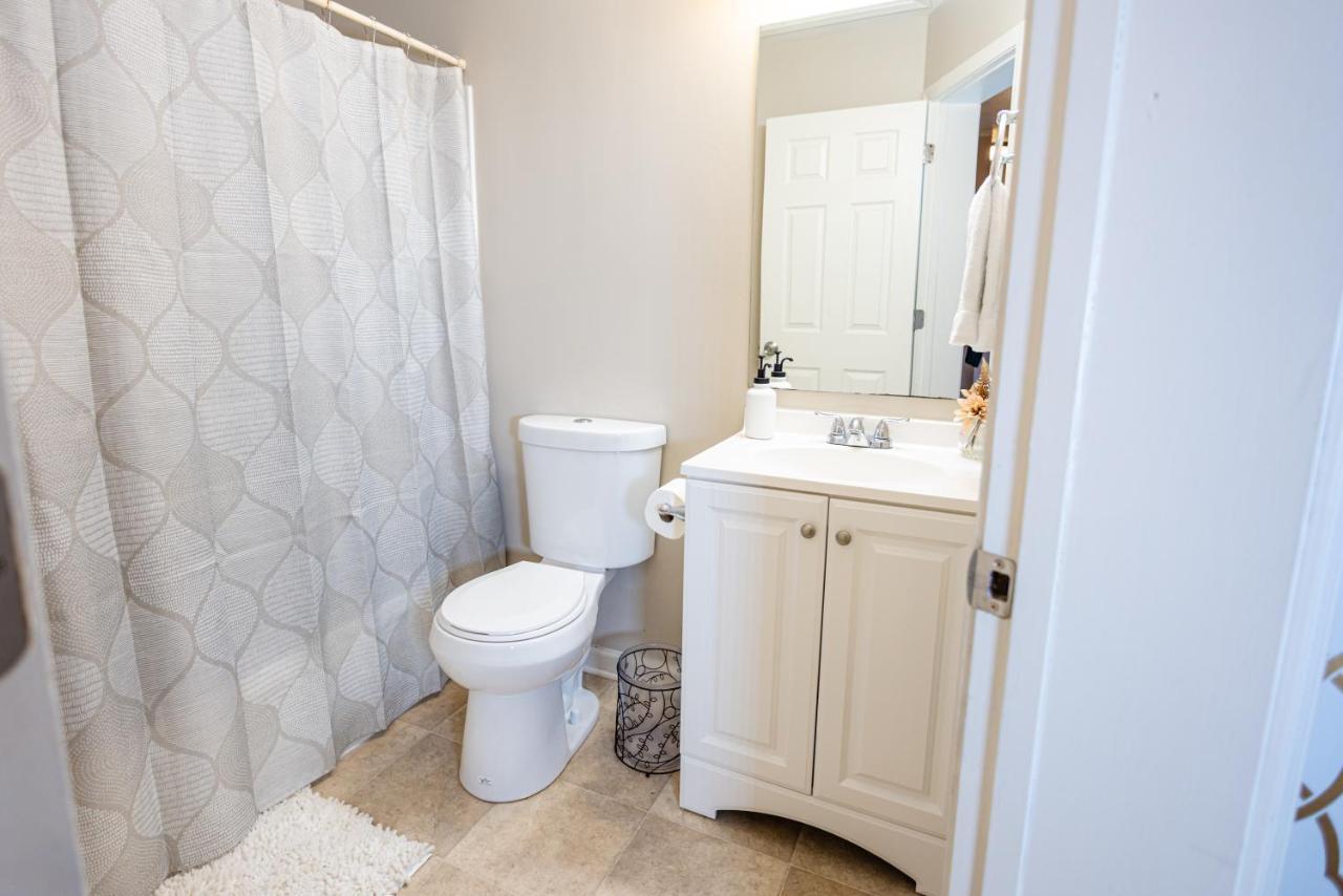 Lux - Downtown Oasis - Pool Table! Free Parking! Vila Lexington Exterior foto
