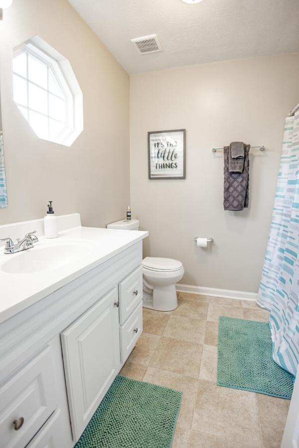 Lux - Downtown Oasis - Pool Table! Free Parking! Vila Lexington Exterior foto