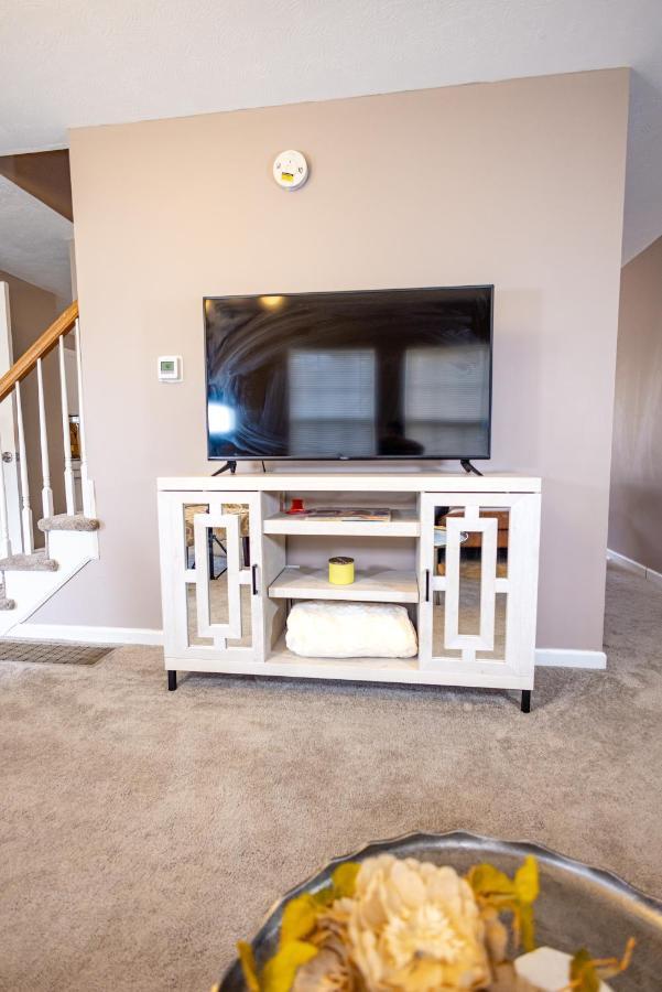 Lux - Downtown Oasis - Pool Table! Free Parking! Vila Lexington Exterior foto