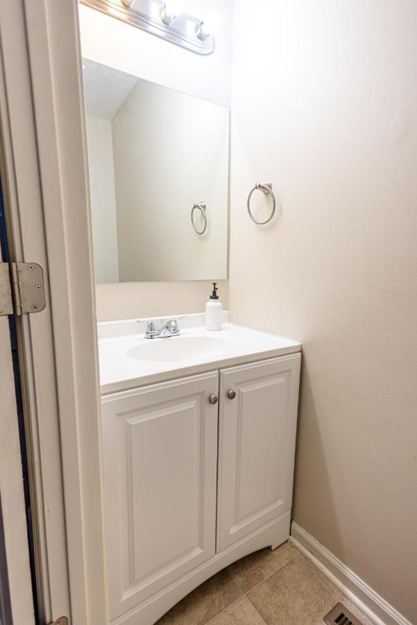 Lux - Downtown Oasis - Pool Table! Free Parking! Vila Lexington Exterior foto